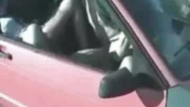Pornografia sem registo  A loira é punida filmes pornô gay por bater no rabo no bar.