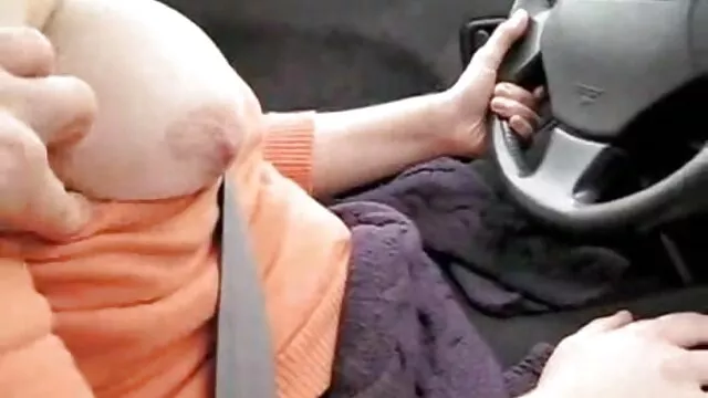 Pornografia sem registo  Converse com uma pornô com gretchen câmera escondida na casa de banho com o telefone.