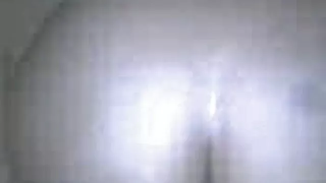 Pornografia sem registo  Yupaturia video porno com romance rapariga a comer Pila