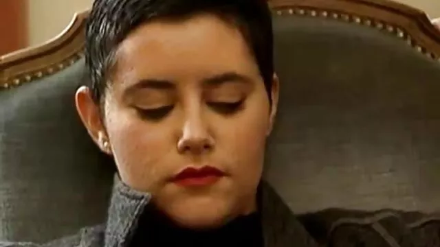 Pornografia sem registo  Com beijos e abraços clipes levou a filmes nacionais pornos antigos menina longe dos pensamentos