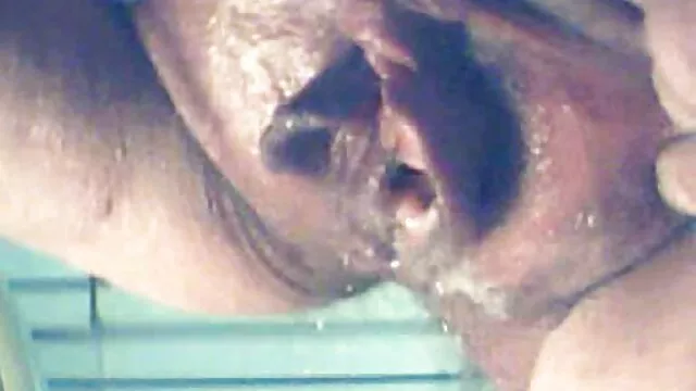 Pornografia sem registo  Ajuda as memórias das Raparigas com os dedos e vem masturbar-se todos filmes de porno