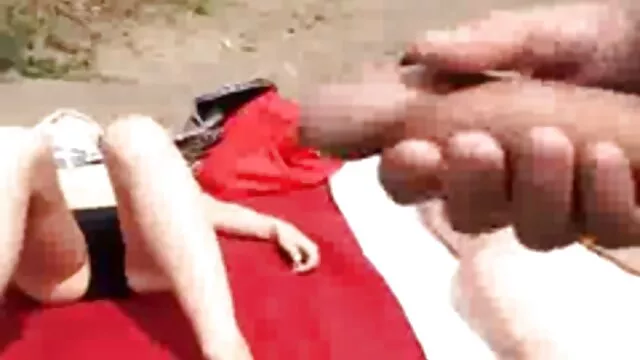 Pornografia sem registo  Os melhores sites pornos gratuitos senhores fodem imediatamente a mãe e a filha.